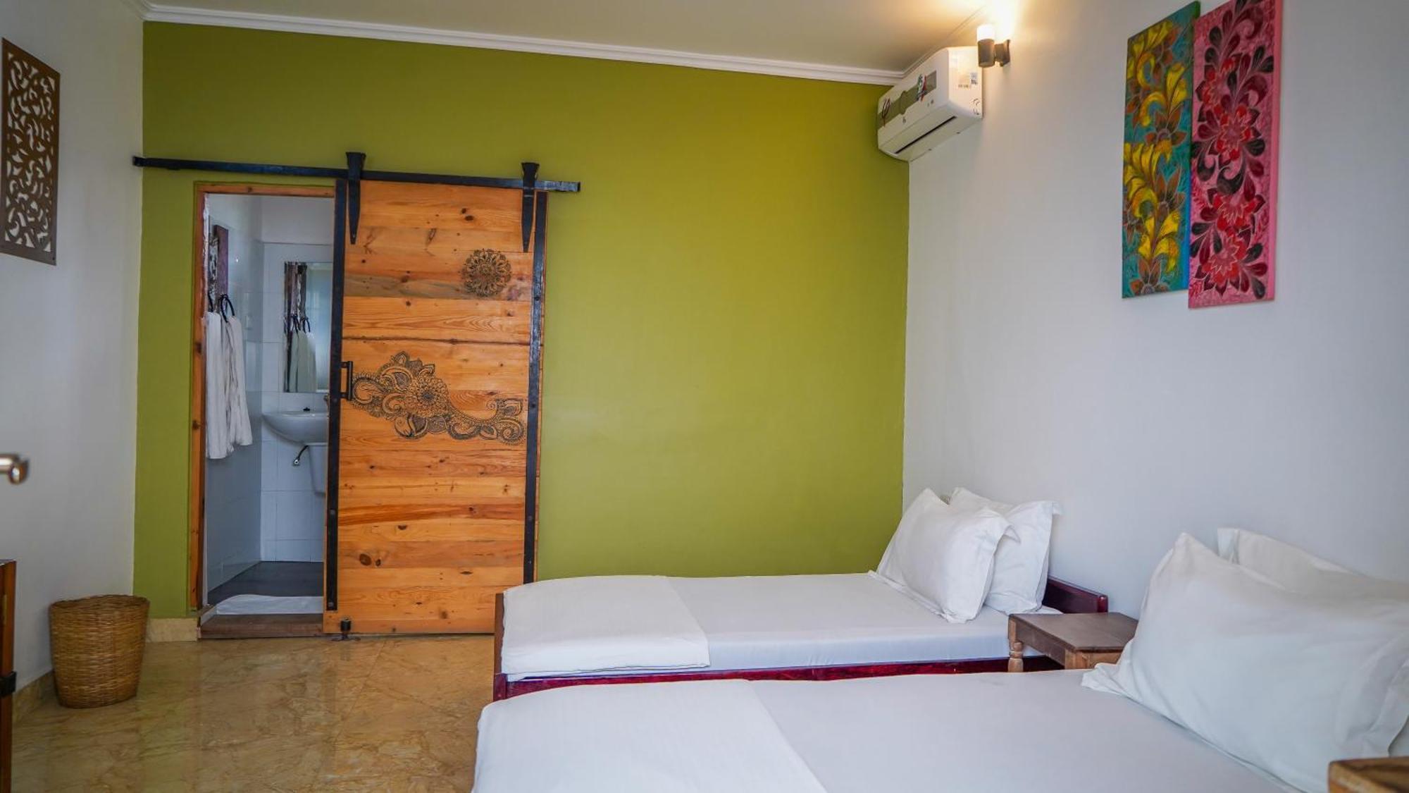 Bed and breakfast House 2*